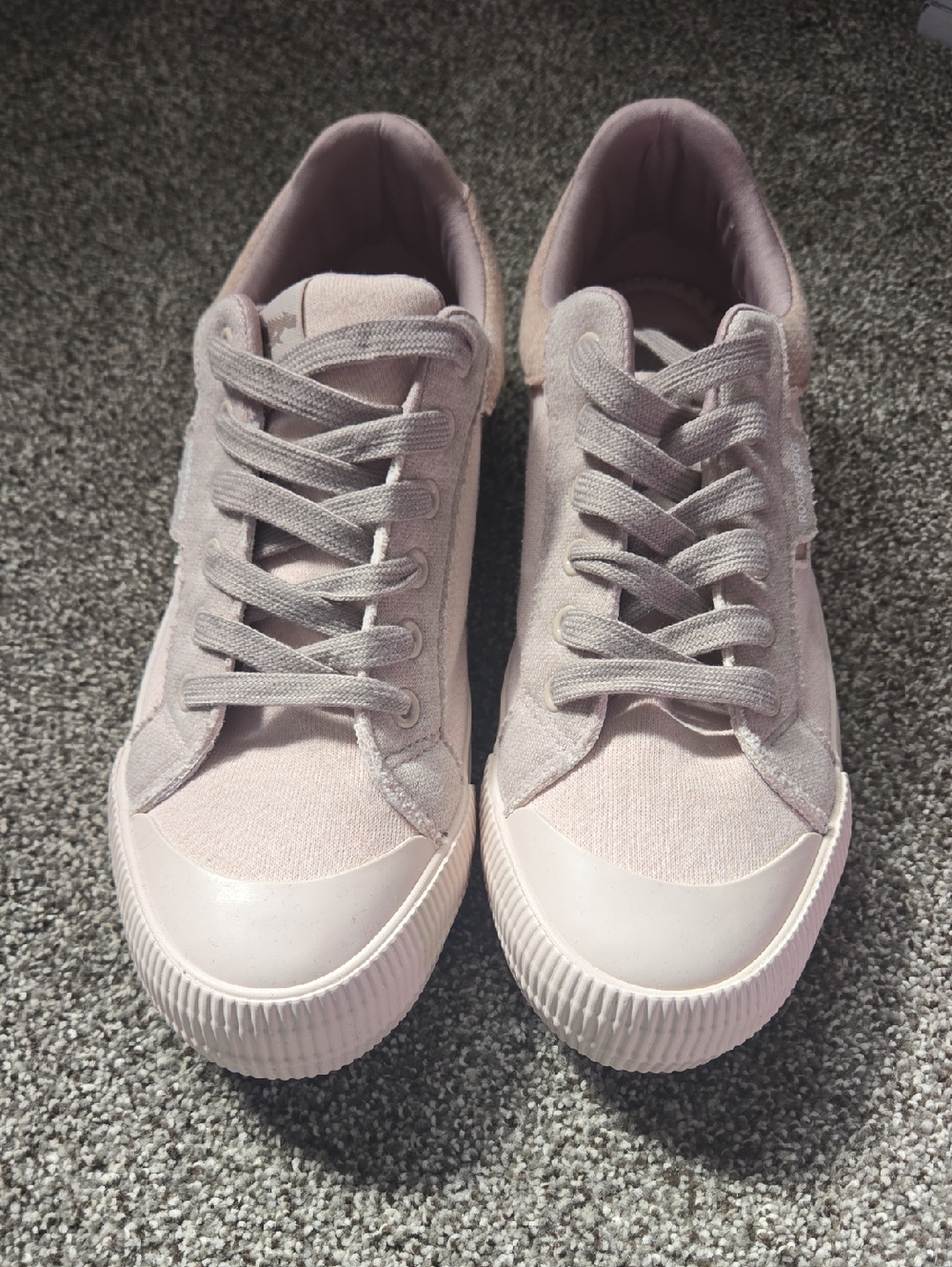 Rocket Dog Cheery Sneaker In Neutral Color Block